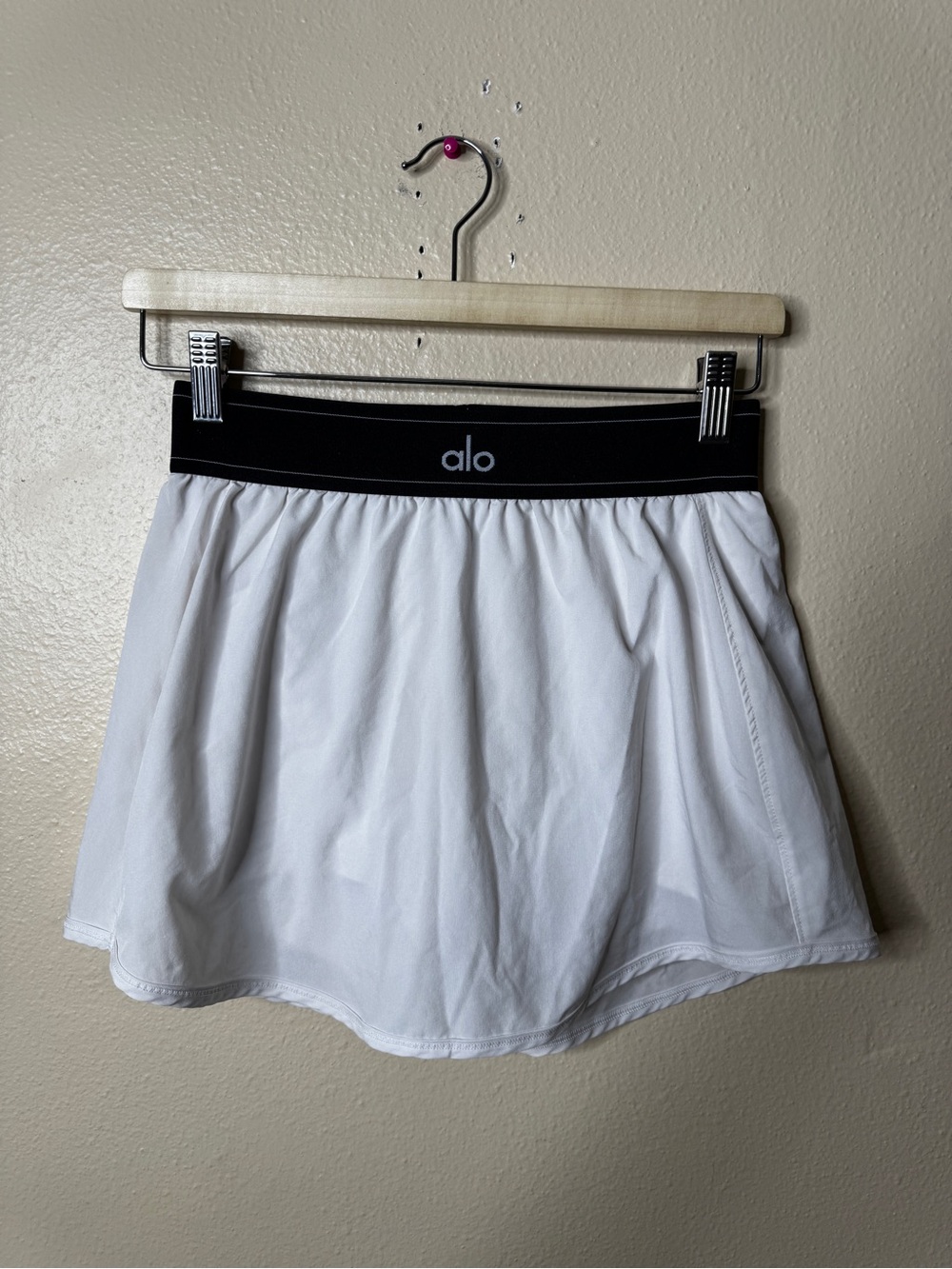 Alo Yoga Matchpoint Tennis Skort White Women's Medium Elastic Weist